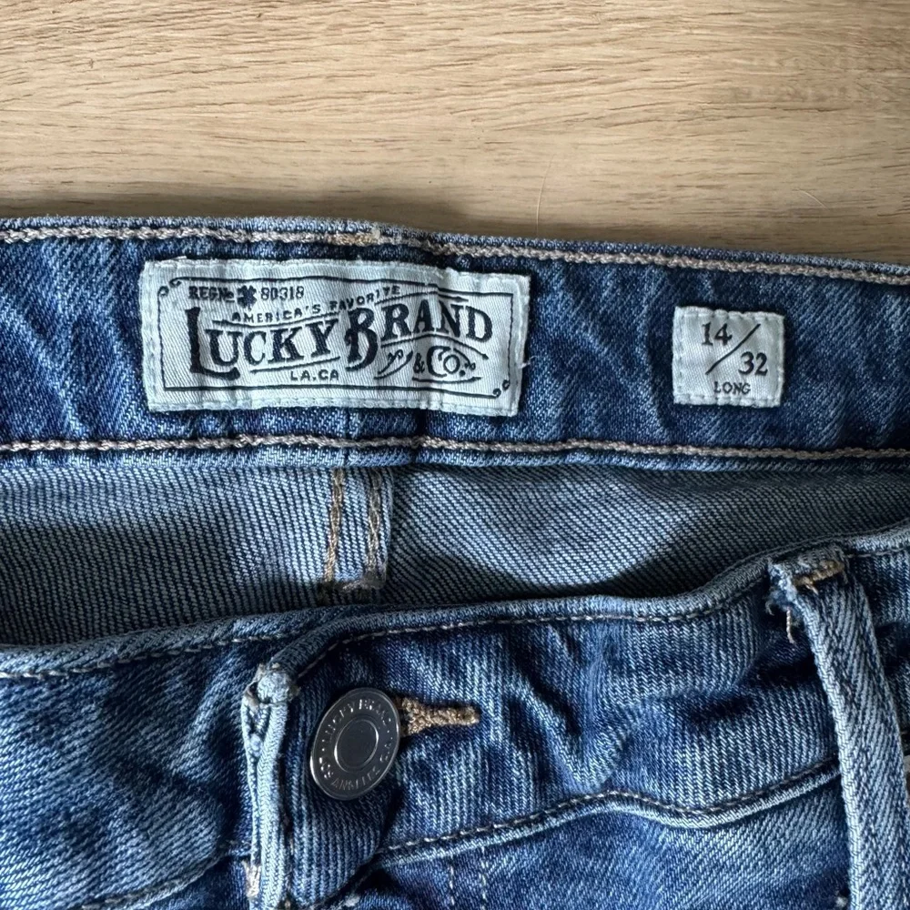 Lucky Brand Women's Lolita Boot Cut Jeans Size 14 - Picture 3 of 10